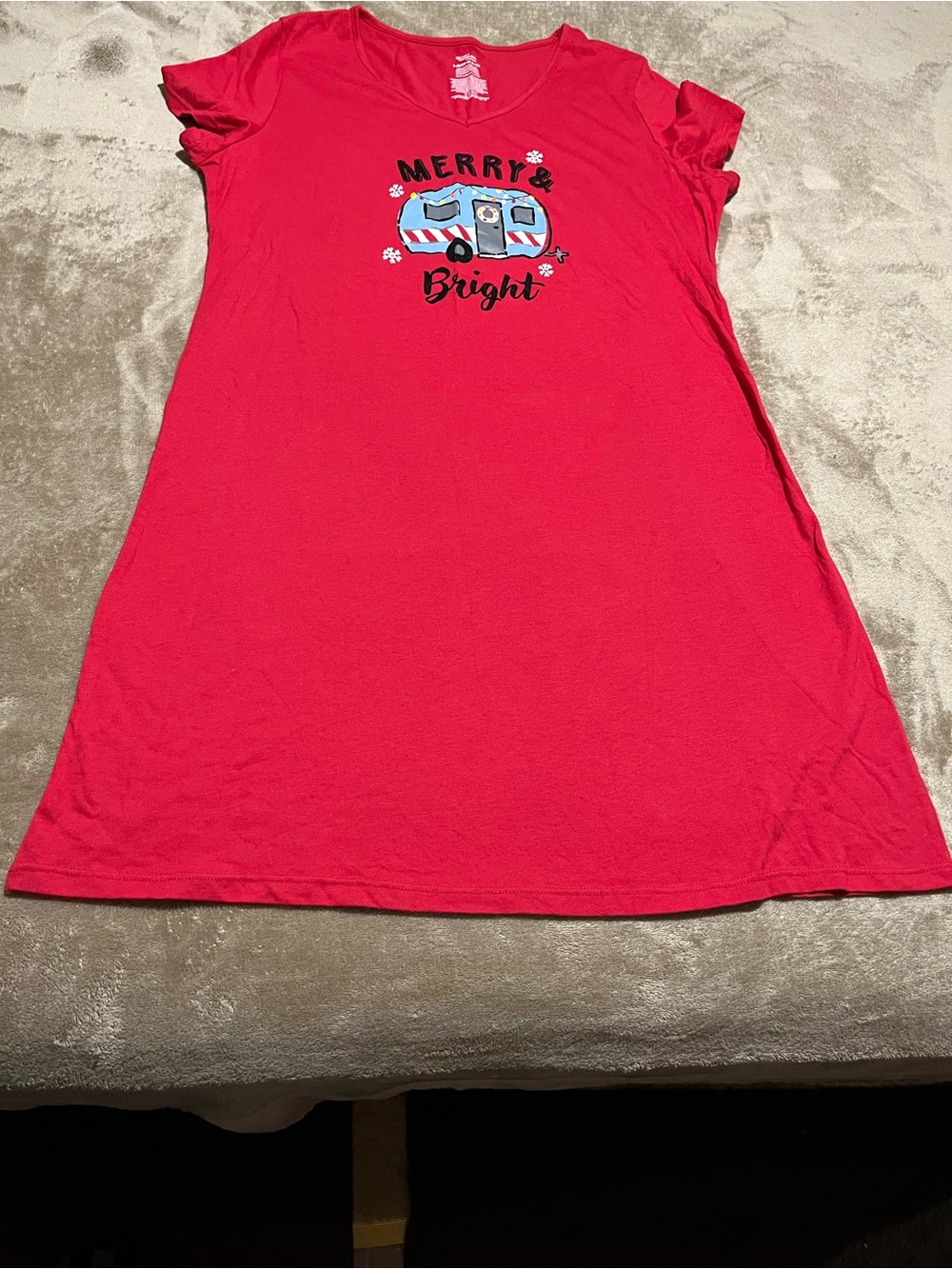 Secret Treasures Merry & Bright Red Holiday Night Shirt-Size S/M